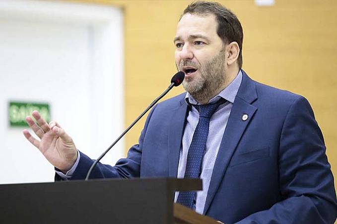 Presidente Alex Redano participa de reunião de prefeitos com chefe da Casa Civil - News Rondônia