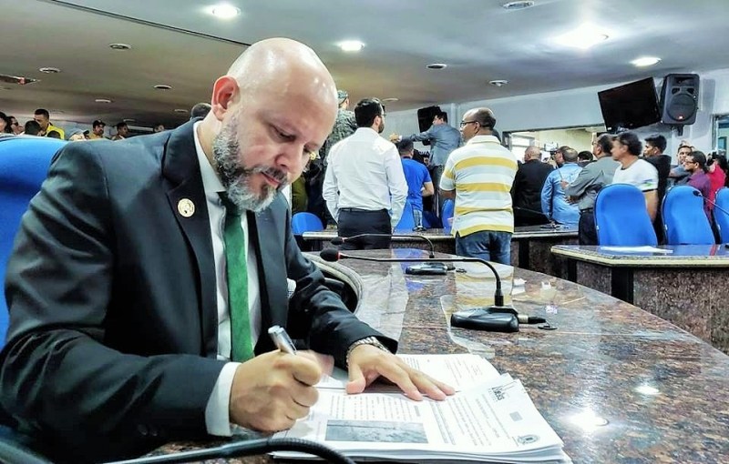 ALEKS PALITOT É APONTADO COMO VEREADOR DESTAQUE POR INSTITUTO MINEIRO - News Rondônia