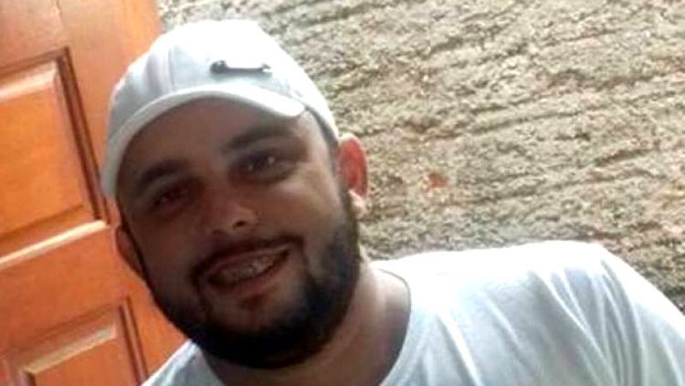 URGENTE: SUSPEITO DE ATIRAR PEDRA QUE MATOU CAMINHONEIRO EM VILHENA SE APRESENTA À POLÍCIA - News Rondônia