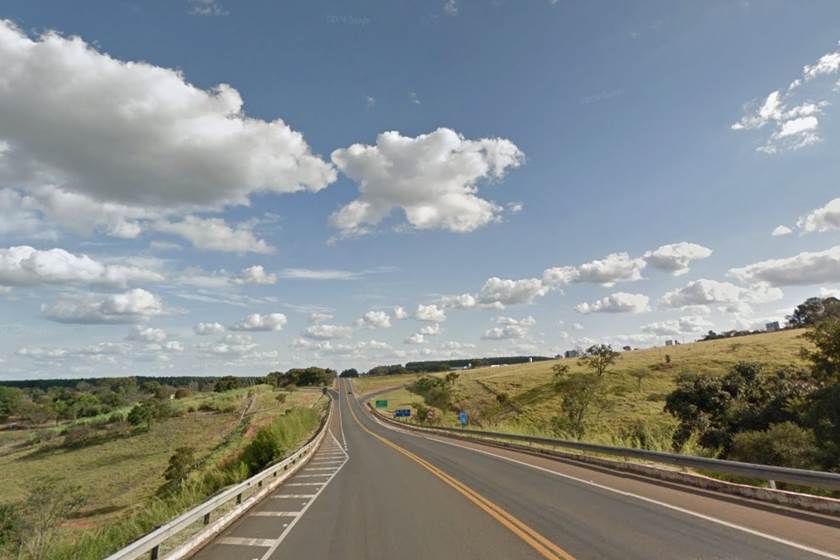 HOMEM É ENCONTRADO VIVO 5 DIAS APÓS SE ACIDENTAR EM RODOVIA DE SP - News Rondônia
