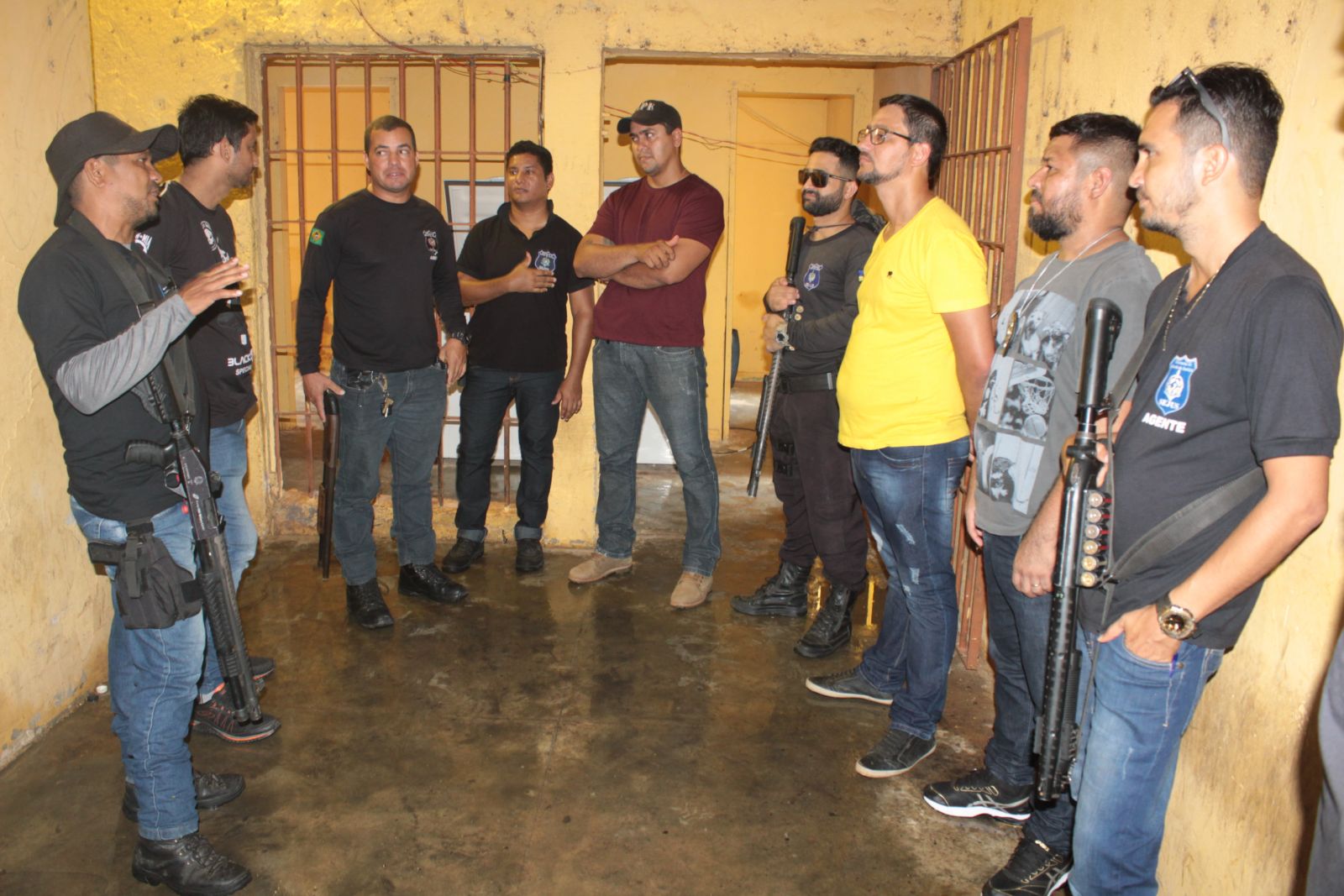 ANDERSON E JESUÍNO APRESENTARÃO PROJETO PARA DERRUBAR DECRETO DE INTERVENÇÃO MILITAR NO SISTEMA PRISIONAL DE RO - News Rondônia