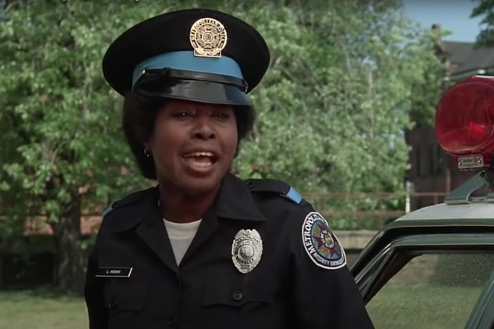 Morre Marion Ramsey, de Loucademia de Polícia, aos 73 anos - News Rondônia