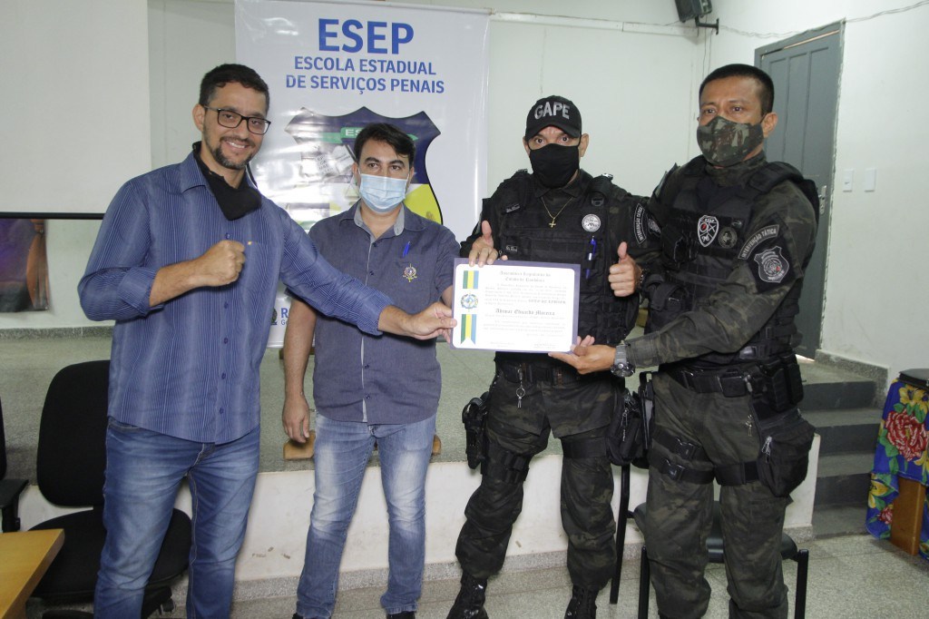 GAPE  POLÍCIA PENAL  Deputado Anderson participa de abertura de curso e entrega voto de louvor - News Rondônia