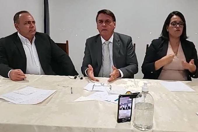 Bolsonaro anuncia que vai zerar tarifa de importação de pneus para beneficiar caminhoneiros - News Rondônia