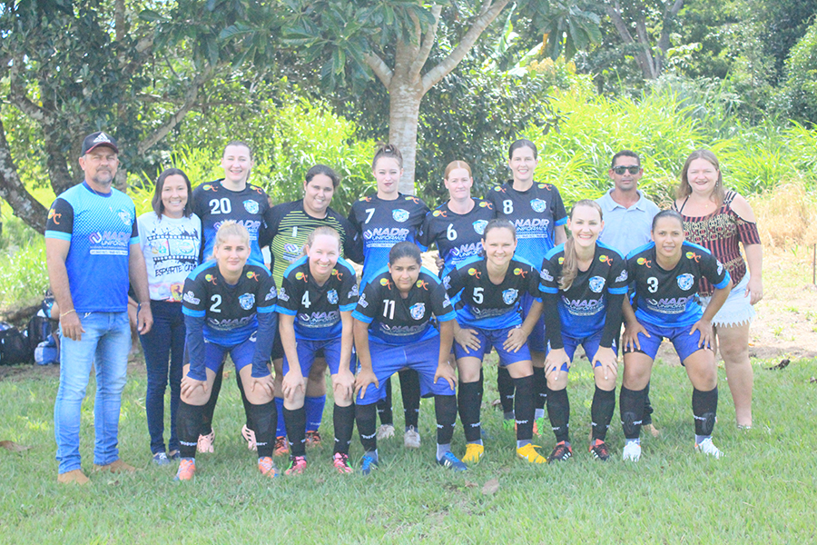 CACOAL: RODADA DESTE SÁBADO DEFINIRÁ AS SEMIFINAIS DA TAÇA ROSILENE TRASPADINI DE FUTEBOL RURAL SOCIETY FEMININO - News Rondônia