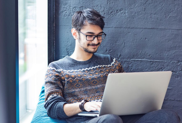 Confira três opções de cursos online gratuitos em instituições estrangeiras - News Rondônia