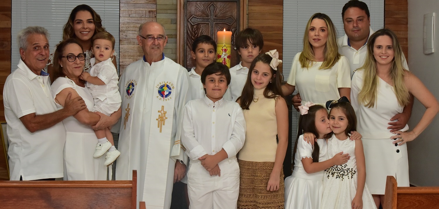 COLUNA SOCIAL MARISA LINHARES: BATIZADO - News Rondônia