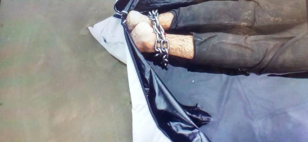 CORPO ACHADO COM PÉS ACORRENTADOS EM PRAIA É DE ESTUDANTE QUE SUMIU EM SP - News Rondônia