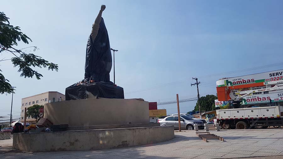 'DO PIAUI À RONDÔNIA, NUNCA VI NADA IGUAL', DIZ LÍDER DOS SOLDADOS DA BORRACHA SOBRE FALSO MONUMENTO - News Rondônia