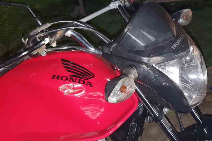 Vítima imobiliza acusado e recupera motocicleta que estava sendo furtada em Rondônia - News Rondônia