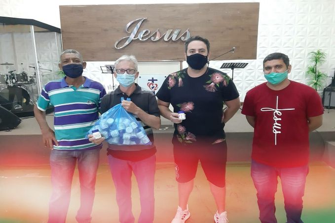 Dep. Léo Moraes distribui vitaminas e zinco para a comunidade - News Rondônia