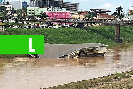 DESATIVADO, BAR FLUTUANTE, O FAMOSO PUTANIC, NAUFRAGA PRÓXIMO A PONTE METÁLICA - News Rondônia
