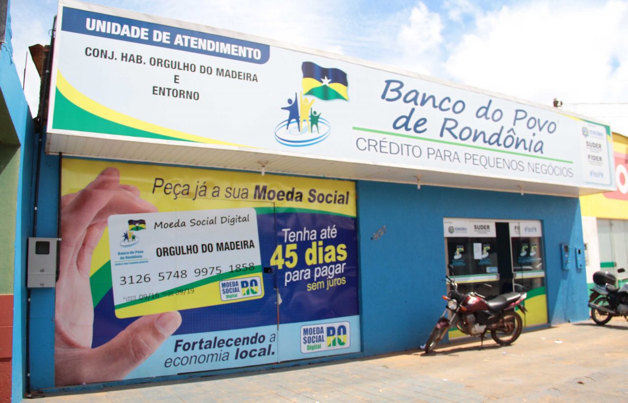 COM R$ 3 MIL DO BANCO DO POVO, CASAL MELHORA ESPAÇO DE FESTAS E EVENTOS NA ZONA LESTE DE PORTO VELHO - News Rondônia
