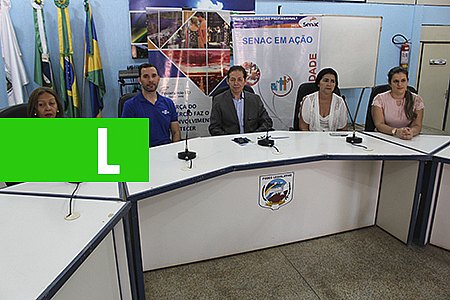 SISTEMA FECOMÉRCIO/SENAC E SEBRAE ENTREGAM CERTIFICADOS A FORMANDOS EM CANDEIAS DO JAMARI - News Rondônia