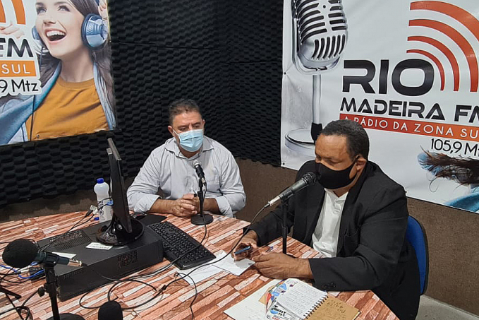 Fogaça presta contas de ações do mandato através da Radio Rio Madeira FM - News Rondônia