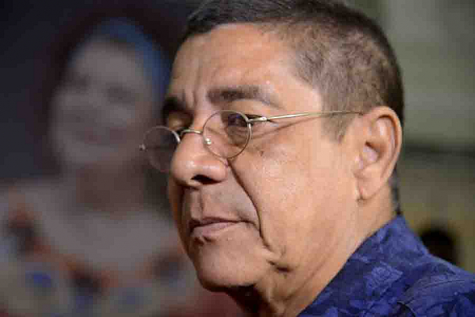 Zeca Pagodinho tem alta de clínica onde tratava covid-19 no Rio - News Rondônia