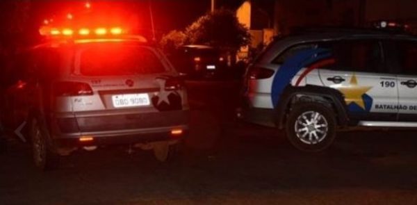JOVEM SE DIZ ALUCINADO COM LSD E CAUSA TRANSTORNOS EM PRÉDIO DE LUXO - News Rondônia
