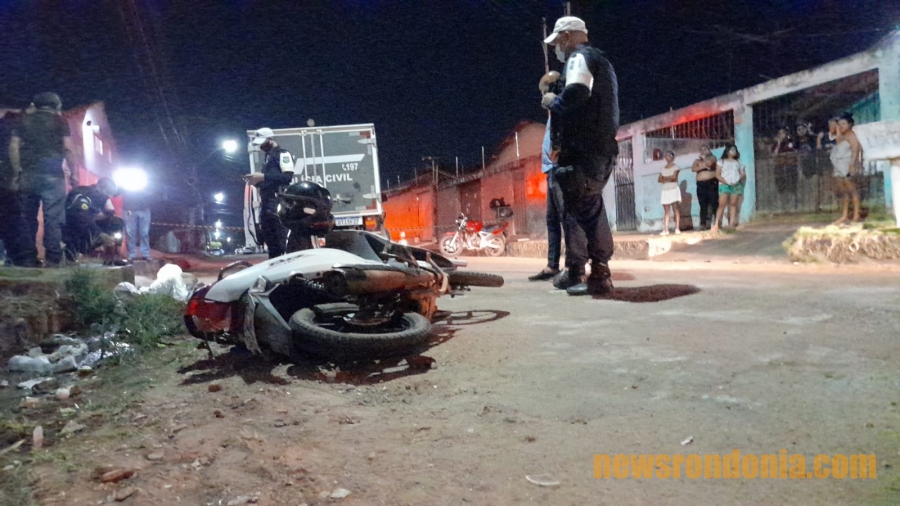 ATUALIZADA: Motociclista se envolve em acidente, foge e morre ao invadir preferencial e ser atingido por carro - News Rondônia