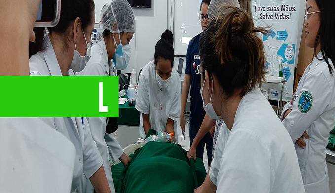 PROFISSIONAIS DE SAÚDE SÃO CAPACITADOS COM SIMULAÇÃO REALÍSTICA DE ATENDIMENTO GRAVE À COVID-19 - News Rondônia