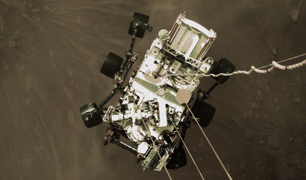 Nasa divulga primeiro vídeo de Perseverance, gravado pelo robô durante pouso arriscado em cratera de Marte - News Rondônia