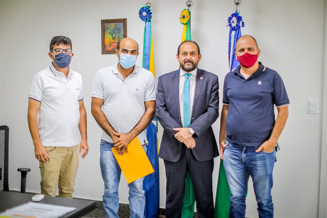 Presidente Laerte Gomes confirma recursos para atender piscicultores de Alvorada do Oeste - News Rondônia