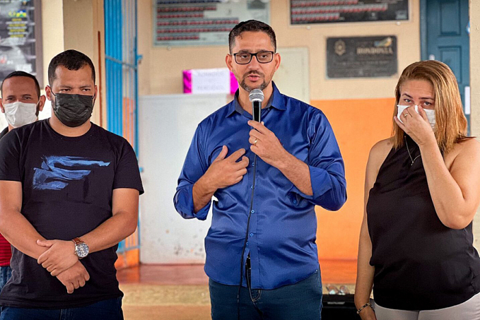 Deputado Anderson realiza entrega oficial de climatização de 100% de salas de aula em escola no Bairro Nacional em Porto Velho - News Rondônia