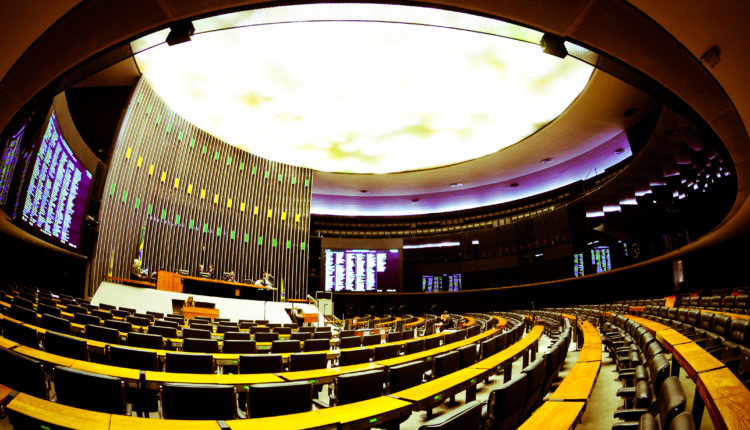 11 DEPUTADOS FALTARAM A MAIS DE METADE DAS SESSÕES NO PRIMEIRO SEMESTRE - News Rondônia