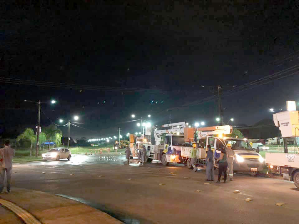 PREFEITURA DE PORTO VELHO ILUMINA TRECHO DA BR-364 NA REGIÃO DO BAIRRO NOVO - News Rondônia