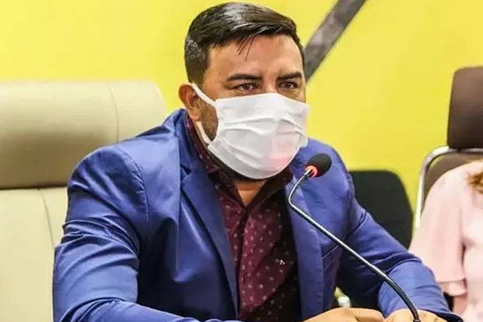 Vereador Carlos Damaceno tem pedido atendido para manutenção e troca de lâmpadas no bairro Cidade Nova - News Rondônia