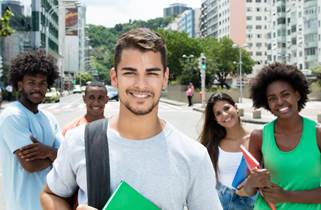 ESTUDANTES DE RONDÔNIA JÁ PODEM SE INSCREVER PARA MAIS DE 35 MIL BOLSAS DE ESTUDO - News Rondônia