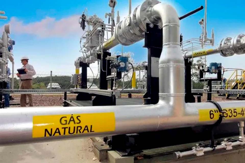 Petrobras reajusta preço do gás natural em mais de 30% - News Rondônia