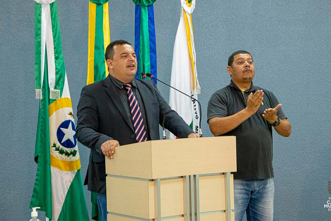 Vereador Dr. Paulo solicita climatização e assentos para capela mortuária - News Rondônia