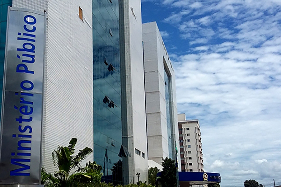 MP obtém condenação de ex-secretário e empresário de Costa Marques por fraude à licitação - News Rondônia