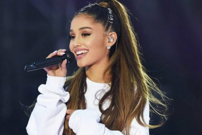 Ariana Grande doa $1 milhão a projeto que oferece terapia à população - News Rondônia