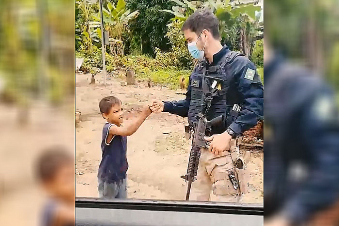 VEJA VÍDEO - Policiais Rodoviários Federais realizam sonho de um garoto de 6 anos, em Rondônia - News Rondônia
