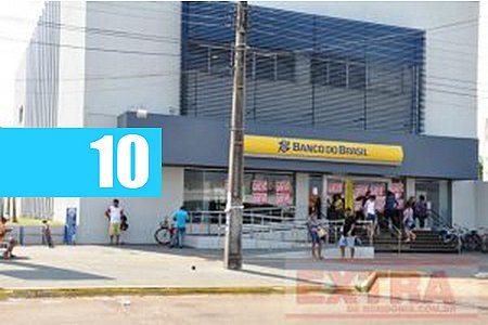 LÂMPADAS E REATORES SÃO FURTADOS DENTRO DE AGÊNCIA DO BANCO DO BRASIL EM VILHENA - News Rondônia