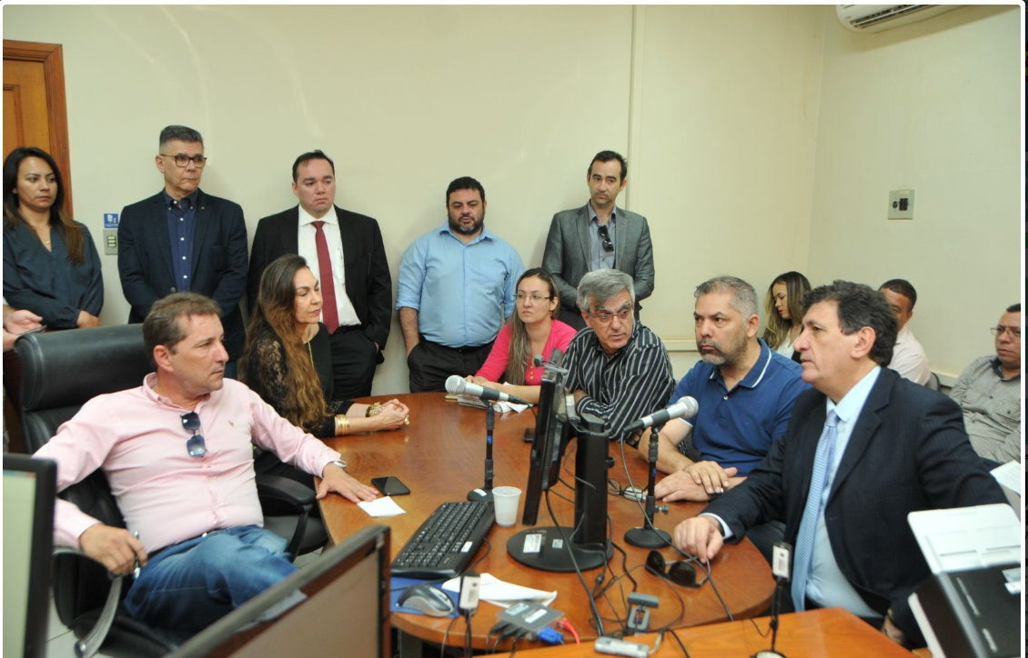 EXCLUSIVO - COM CONIVÊNCIA DA SEMED, EMPRESA FREITAS COLOCA EM RISCO A VIDA DE CENTENAS DE ALUNOS DA ÁREA RURAL DE PORTO VELHO - News Rondônia