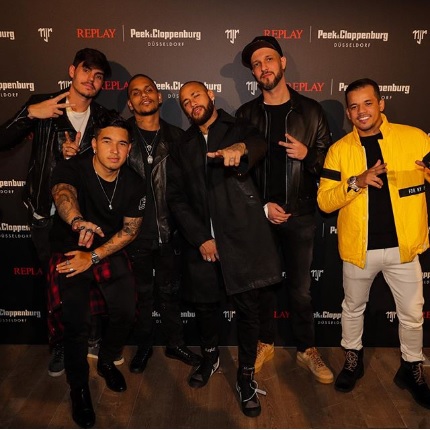 MACHUCADO, NEYMAR VAI A DESFILE E É CRÍTICADO POR JORNAL FRANCÊS - News Rondônia