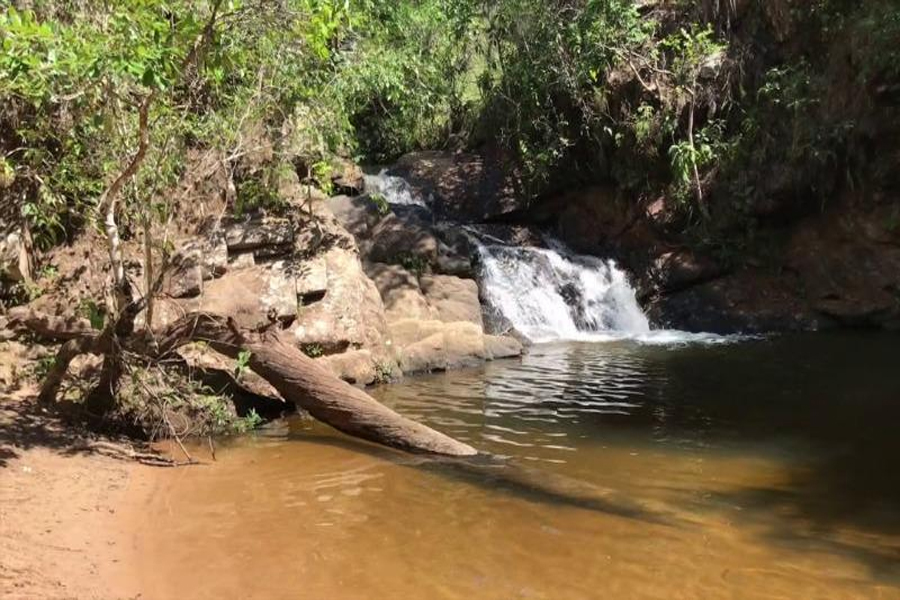Adolescente morre ao cair da Cachoeira da Prainha em Chapada dos Guimarães - News Rondônia