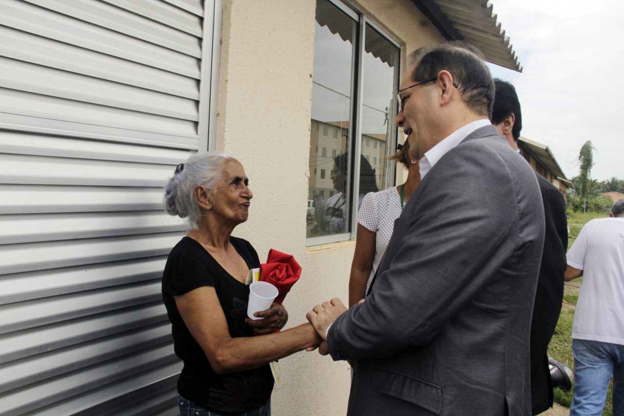 MAIS 700 FAMÍLIAS RECEBEM CHAVE DA CASA PRÓPRIA NO ORGULHO DO MADEIRA, EM PORTO VELHO - News Rondônia