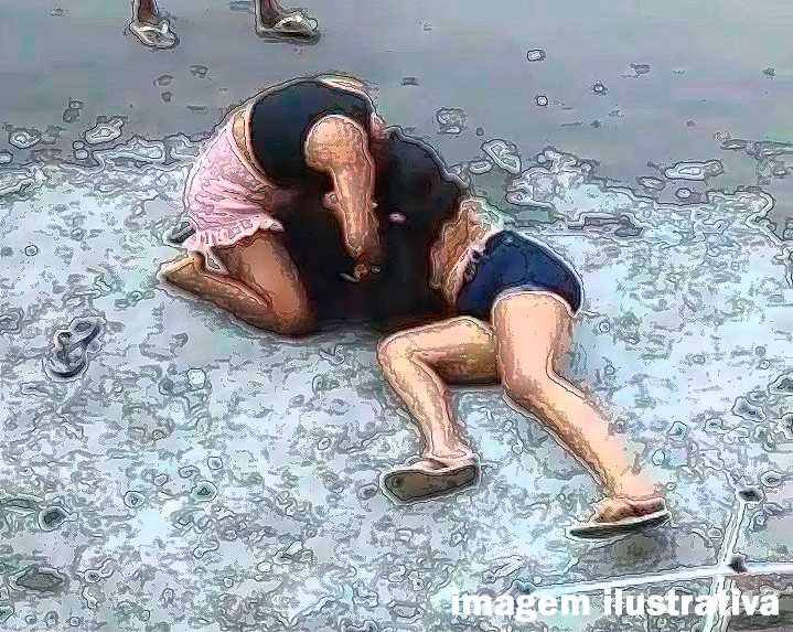 Filha tenta matar a mãe a facadas após ser acusada de roubo por desconhecido - News Rondônia