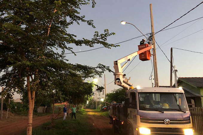 DISTRITOS - Mais de 700 pontos de iluminação são revitalizados em Extrema e Nova Califórnia - News Rondônia