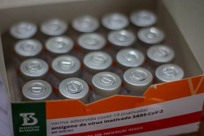 CORONAVAC - Porto Velho recebe terceiro lote de vacina contra a Covid-19 - News Rondônia
