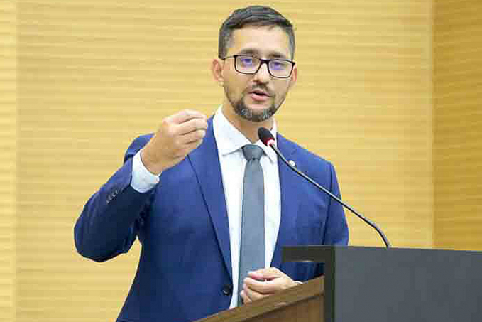 Governo atende deputado Anderson Pereira e lança edital para contratação de mais de 230 vigilantes para as escolas estaduais em Rondônia - News Rondônia