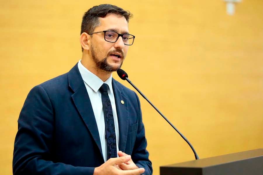 Deputado Anderson encaminha requerimento solicitando isenção de imposto para quem tem visão monocular - News Rondônia