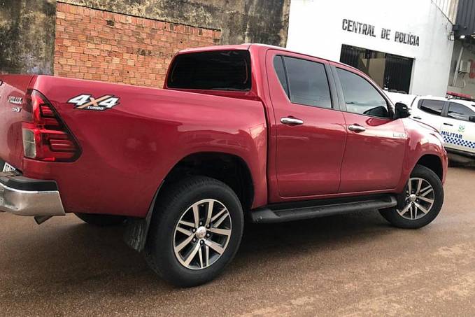 Idoso tem caminhonete roubada na capital - News Rondônia