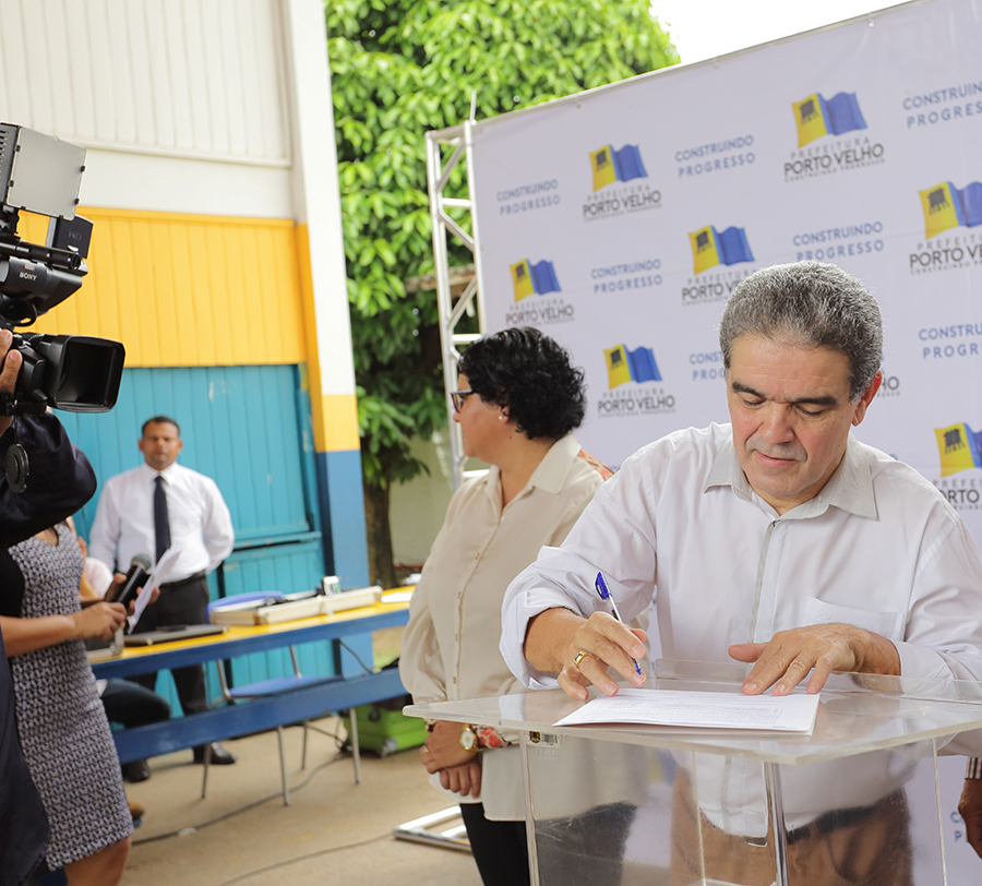 AÉLCIO DA TV DESTINA MAIS DE R$2,5 MILHÕES EM EMENDAS PARLAMENTARES PARA EDUCAÇÃO DE PORTO VELHO - News Rondônia