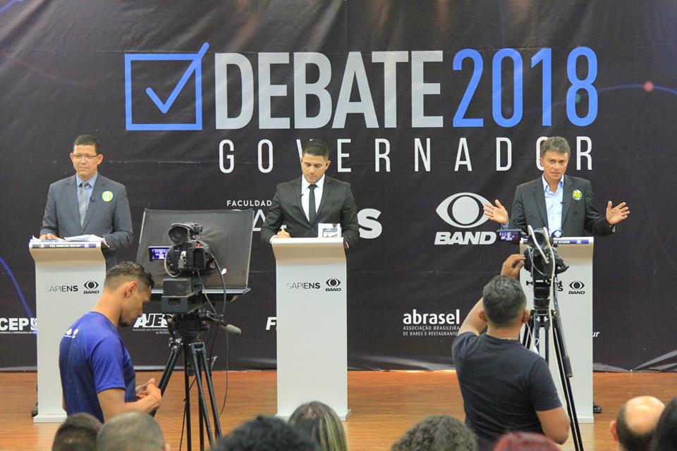 DEBATES CRISTALIZAM DIFERENÇAS ENTRE OS CANDIDATOS AO GOVERNO - News Rondônia