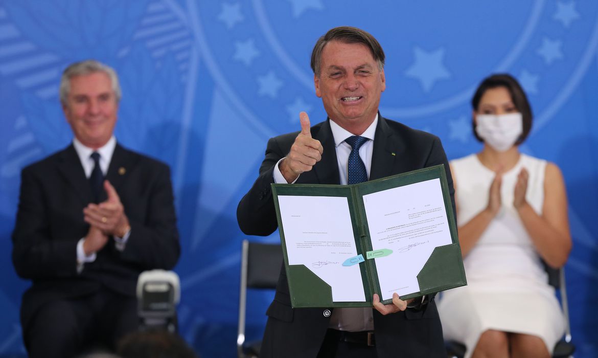 Governo destina R$ 20 bi para vacinação da população contra covid-19 - News Rondônia