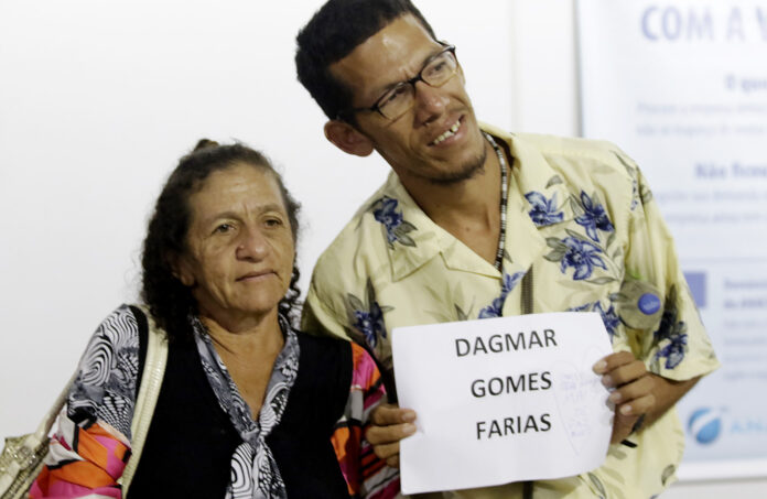 EMOCIONANTE: EM BUSCA DE UM RG, FILHO DESAPARECIDO HÁ CINCO ANOS REENCONTRA A MÃE - News Rondônia